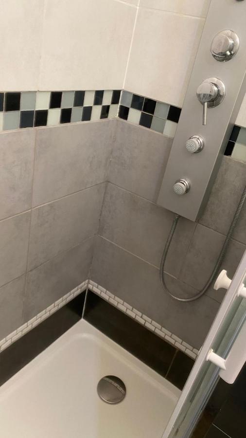 Le Suffren, Ventile ,Wifi, A 100 M De La Plage Toulon Ngoại thất bức ảnh
