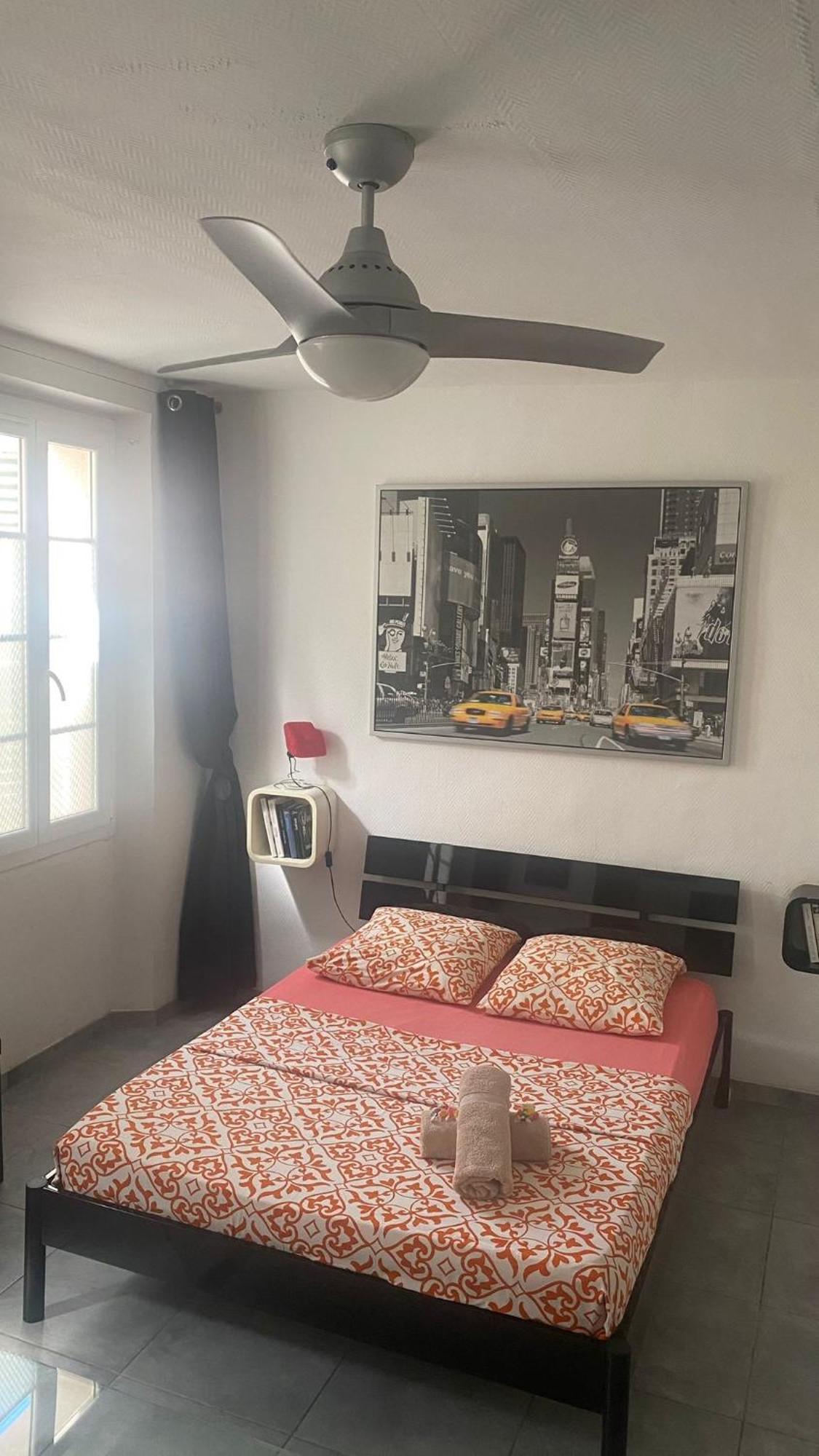 Le Suffren, Ventile ,Wifi, A 100 M De La Plage Toulon Ngoại thất bức ảnh