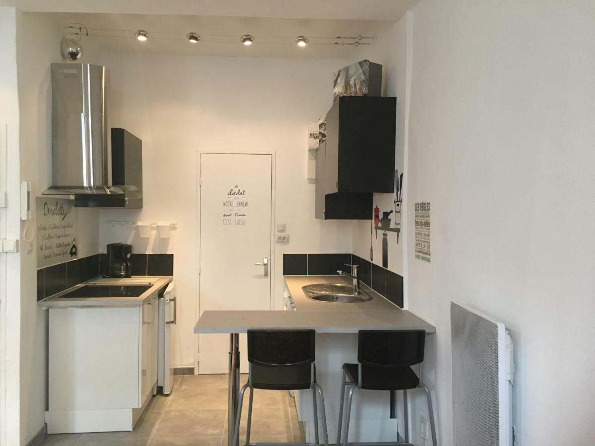 Le Suffren, Ventile ,Wifi, A 100 M De La Plage Toulon Ngoại thất bức ảnh
