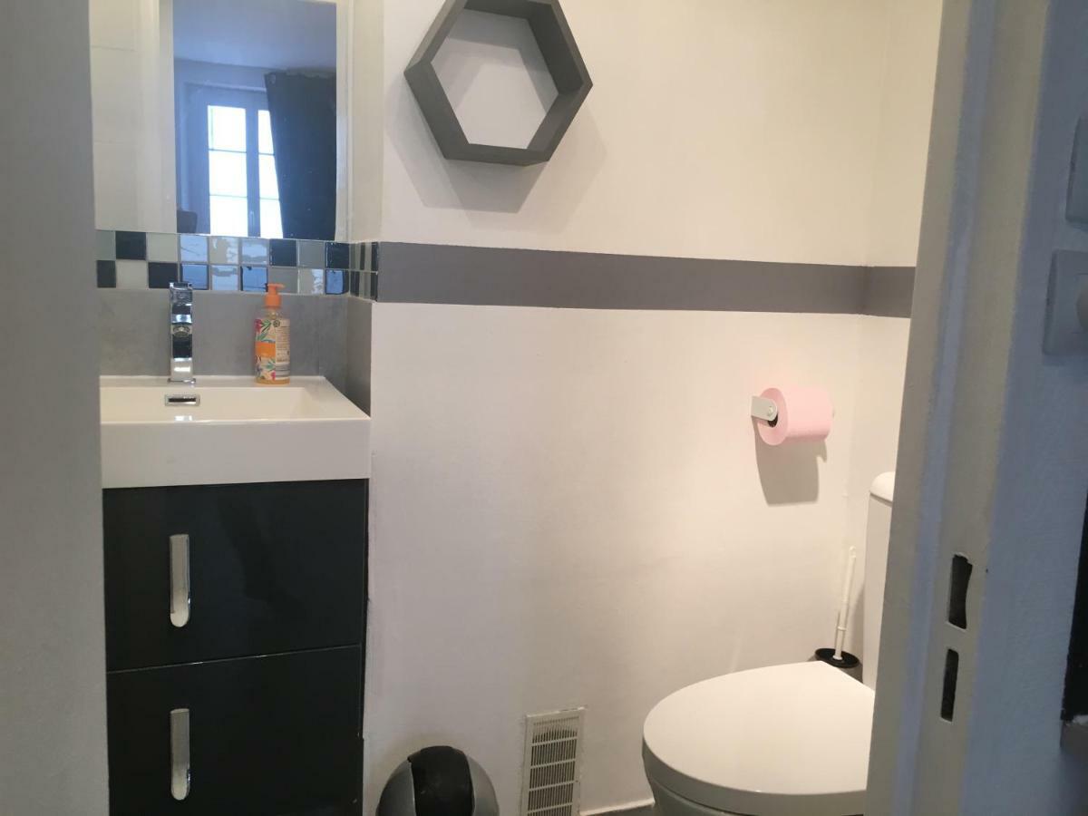Le Suffren, Ventile ,Wifi, A 100 M De La Plage Toulon Ngoại thất bức ảnh